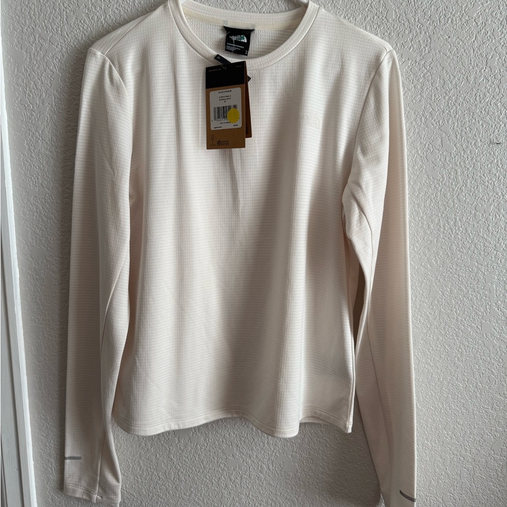 🆕 The North Face Long Sleeve Top